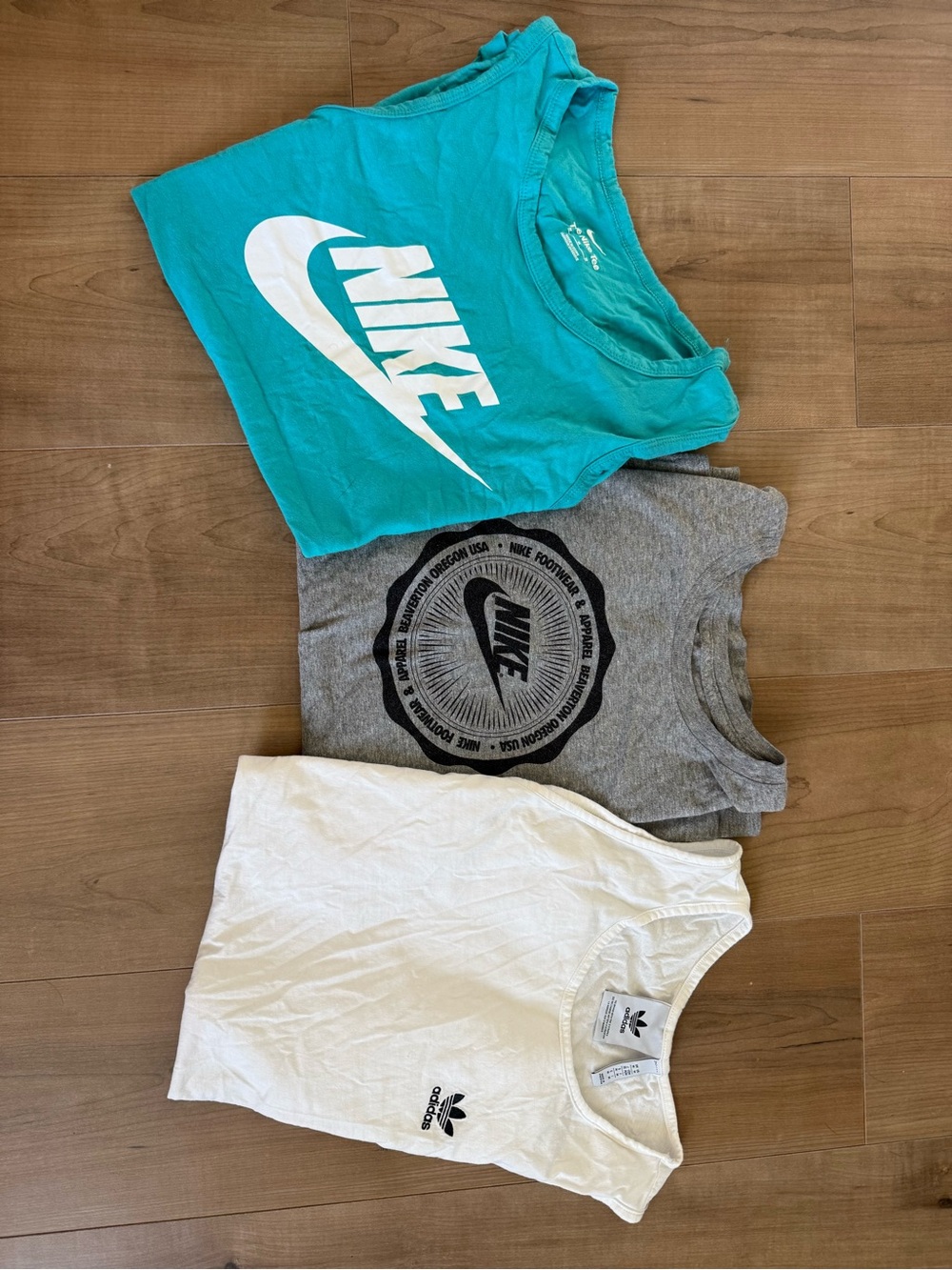 Nike and Adidas bundle - Mens M and L